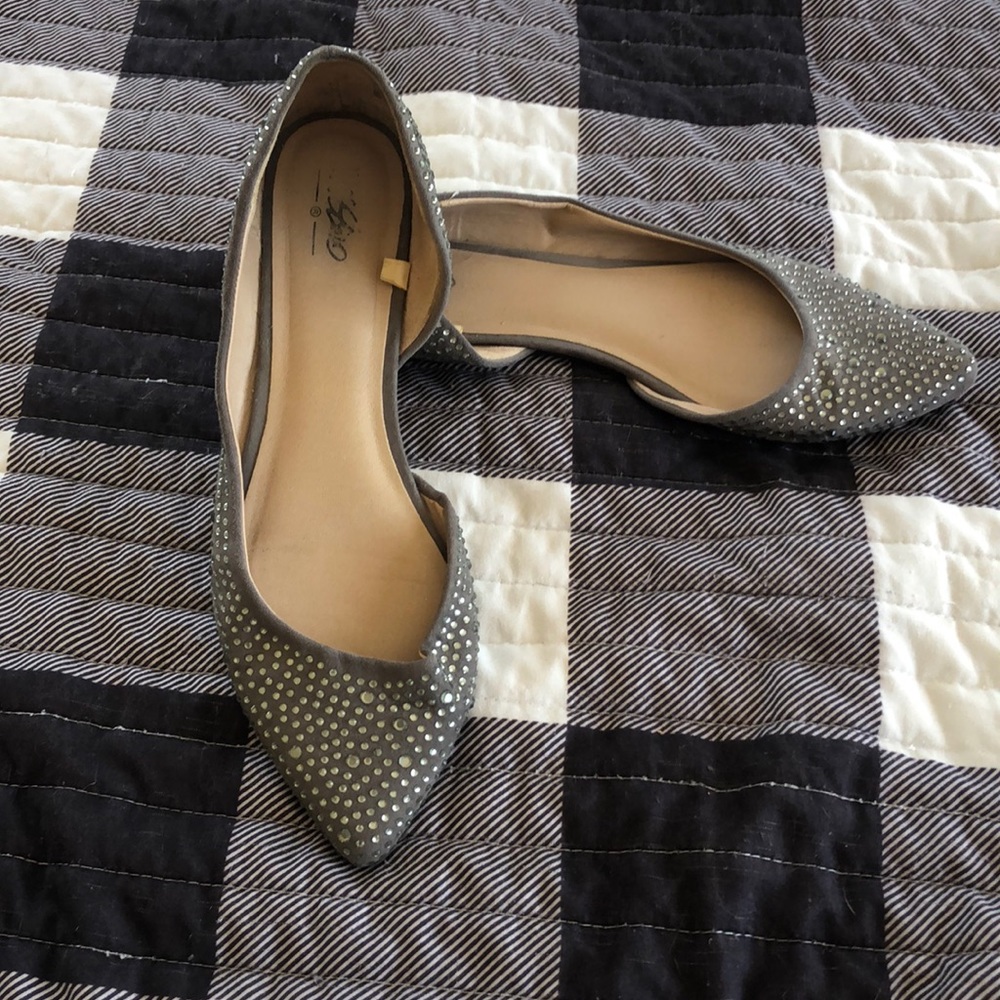 Mossimo flat